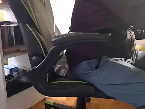 feathersify online show from 25, 11, 2025