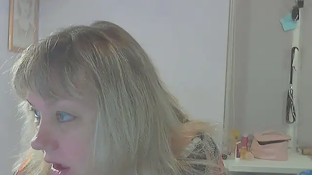 Snapshot of Lusi-777 chatting on 7, 10, 2025 Lusi-777 online show from 7, 10, 2025