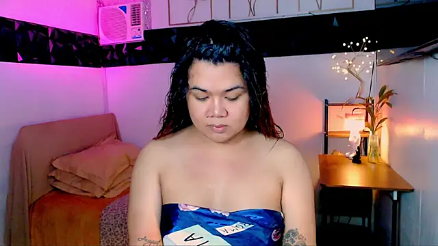 asiankatyhuge online show from 7, 11, 2025