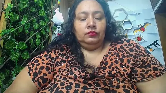 Snapshot of TistMature chatting on 5, 11, 2025 TistMature online show from 5, 11, 2025