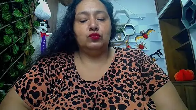 Snapshot of TistMature chatting on 21, 10, 2025 TistMature online show from 21, 10, 2025