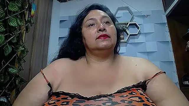 Snapshot of TistMature chatting on 7, 10, 2025 TistMature online show from 7, 10, 2025