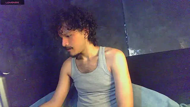 Snapshot of die_mond chatting on 3, 6, 2026 die mond online show from 3, 6, 2026