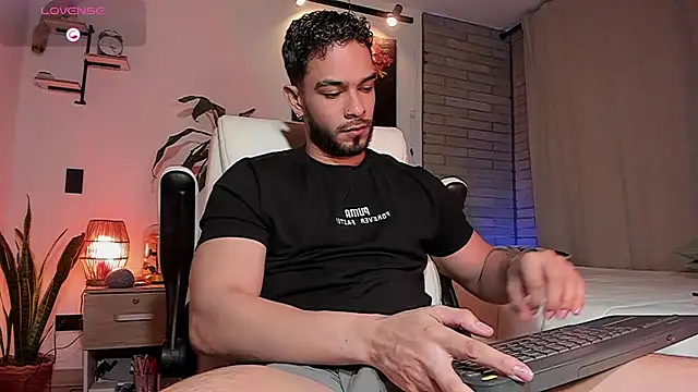 Snapshot of Josseph1_ chatting on 14, 7, 2026 Josseph1 online show from 14, 7, 2026
