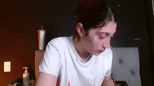 Red-moon1 online show from 3, 7, 2026