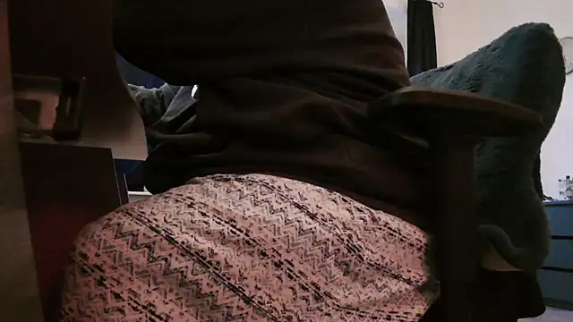 chubbysmallcockxh online show from 15, 2, 2026