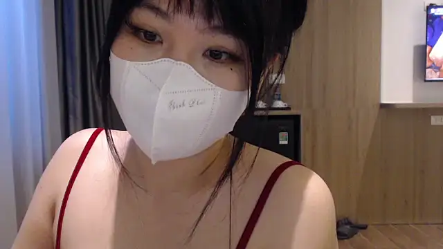 Snapshot of Onee-Chew chatting on 26, 10, 2025 Onee-Chew online show from 26, 10, 2025