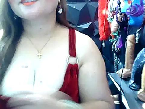 Snapshot of URFUCKINGDOLL chatting on 8, 12, 2024 URFUCKINGDOLL online show from 8, 12, 2024