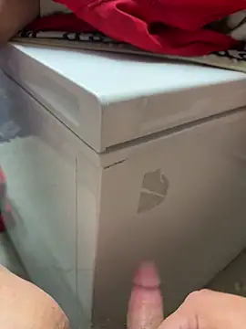 Snapshot of buri232 chatting on 8, 11, 2025 buri232 online show from 8, 11, 2025