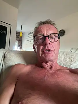 Snapshot of kempsilk chatting on 1, 8, 2026 kempsilk online show from 1, 8, 2026