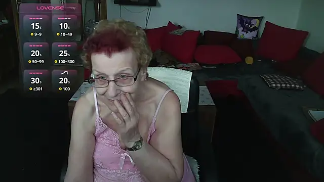 HeisseomaOriginal online show from 19, 12, 2025