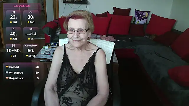 HeisseomaOriginal online show from 12, 2, 2025