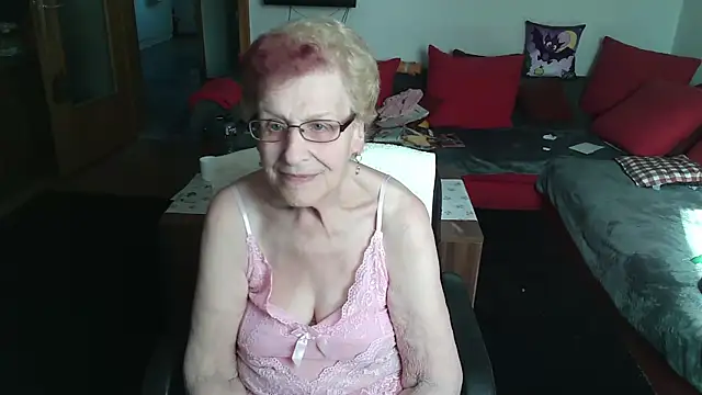HeisseomaOriginal online show from 4, 5, 2026