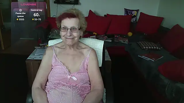 HeisseomaOriginal online show from 13, 1, 2026