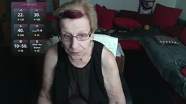 HeisseomaOriginal online show from 2, 11, 2025