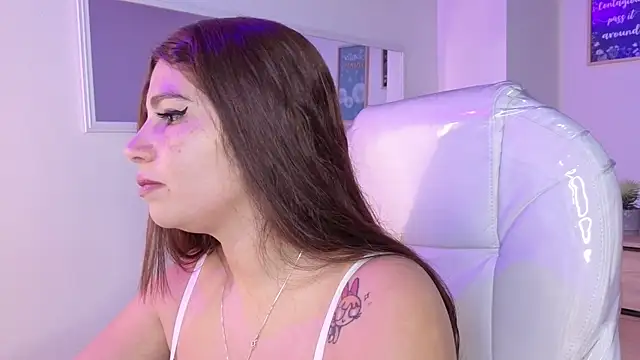 bluee hazell online show from 27, 10, 2025