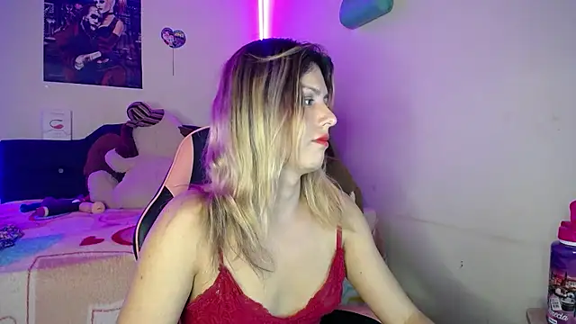 yuliana 19 online show from 13, 12, 2025