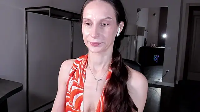 Mila Anders online show from 19, 1, 2026