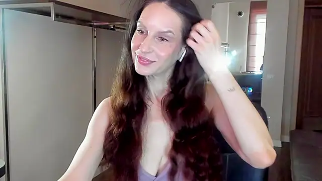 Mila Anders online show from 14, 3, 2026