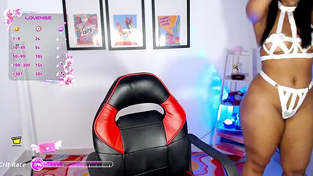 Snapshot of Aaliyahas chatting on 18, 10, 2025 Aaliyahas online show from 18, 10, 2025