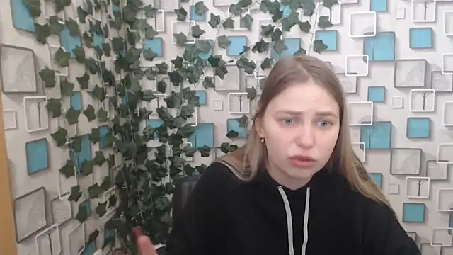 klerkarina online show from 4, 3, 2025