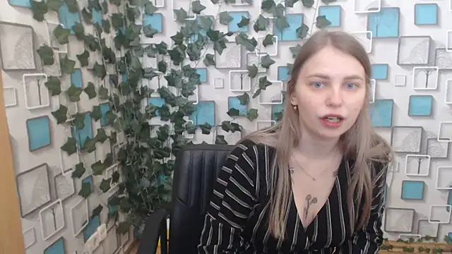 klerkarina online show from 23, 3, 2025