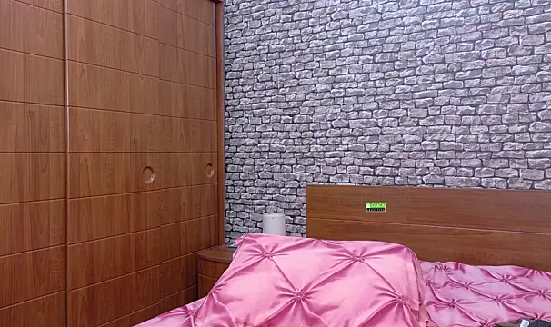 Snapshot of CuteBlondeMe chatting on 21, 10, 2025 CuteBlondeMe online show from 21, 10, 2025