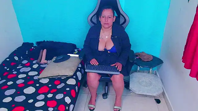 Snapshot of Diana_Lozano chatting on 20, 7, 2026 Diana Lozano online show from 20, 7, 2026