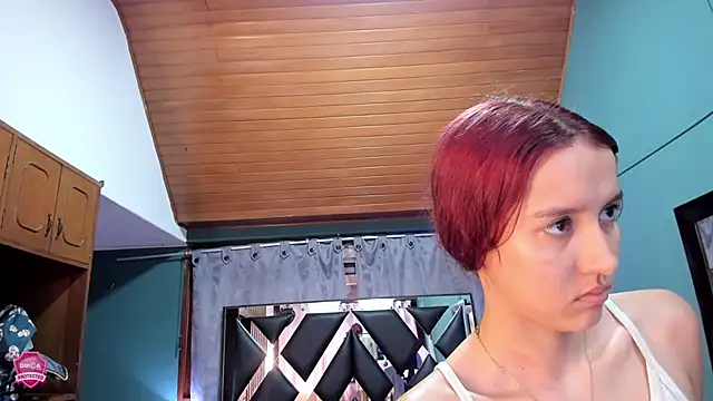 Snapshot of Linda4Petite chatting on 17, 3, 2025 Linda4Petite online show from 17, 3, 2025