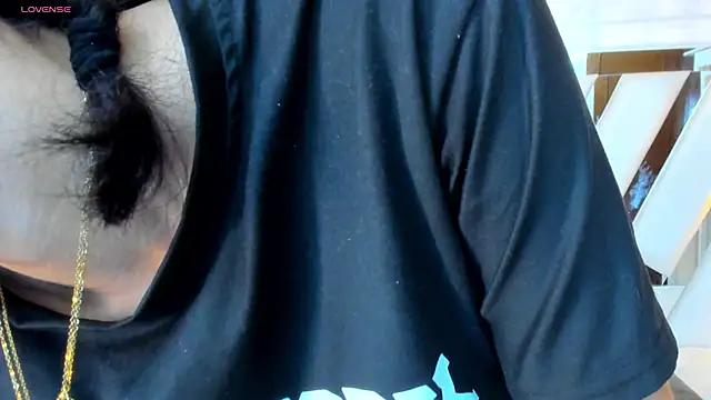 Snapshot of Linda4Petite chatting on 24, 9, 2025 Linda4Petite online show from 24, 9, 2025