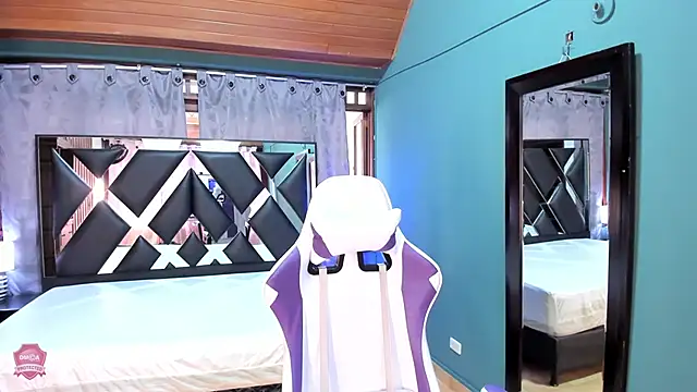 Snapshot of Linda4Petite chatting on 14, 3, 2025 Linda4Petite online show from 14, 3, 2025