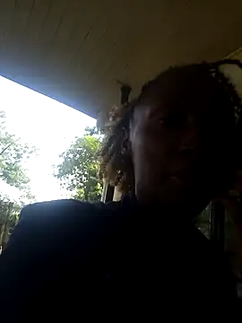 Snapshot of lynnkatrina chatting on 11, 9, 2025 lynnkatrina online show from 11, 9, 2025