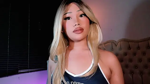 BoaHancockx online show from 23, 11, 2025