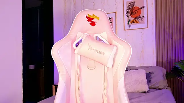 CameronCollins  online show from 24, 2, 2026