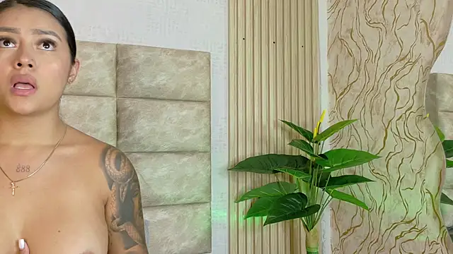 CameronCollins  online show from 21, 4, 2026