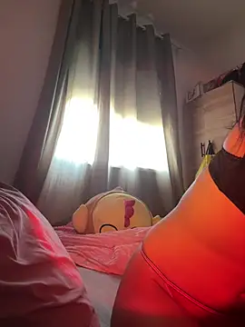 morrocoXcute online show from 4, 4, 2026