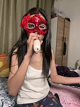 Snapshot of morrocoXcute chatting on 14, 5, 2026 morrocoXcute online show from 14, 5, 2026