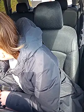 Ellie-L-Elizabeth online show from 18, 3, 2026