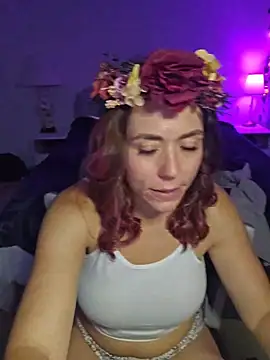 Snapshot of Ellie-L-Elizabeth chatting on 22, 10, 2025 Ellie-L-Elizabeth online show from 22, 10, 2025