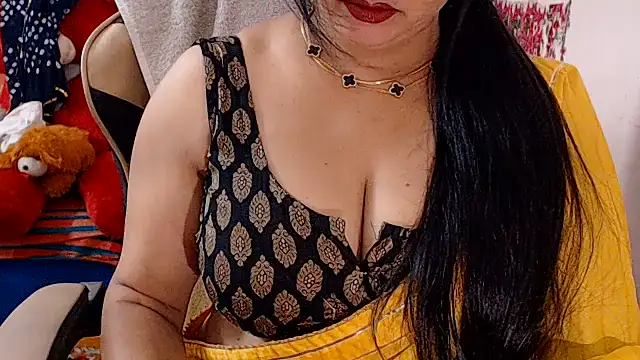 Snapshot of Naughty_Kashish chatting on 9, 7, 2026 Naughty Kashish online show from 9, 7, 2026