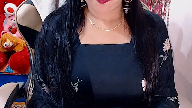 Snapshot of Naughty_Kashish chatting on 6, 6, 2026 Naughty Kashish online show from 6, 6, 2026