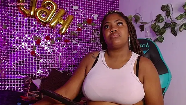 Snapshot of niawk_ chatting on 29, 11, 2025 niawk online show from 29, 11, 2025