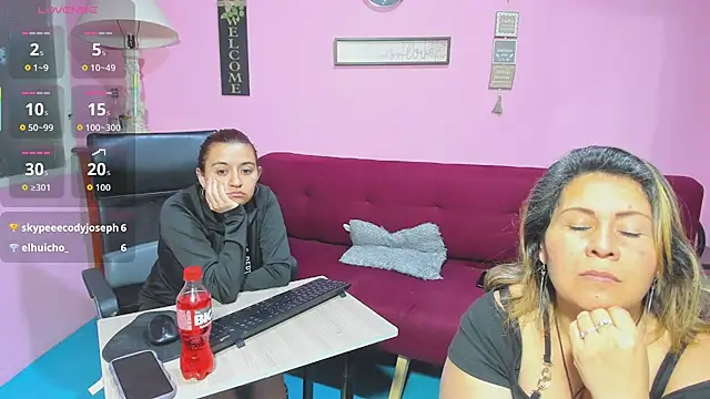 lesbiancuple online show from 10, 10, 2025