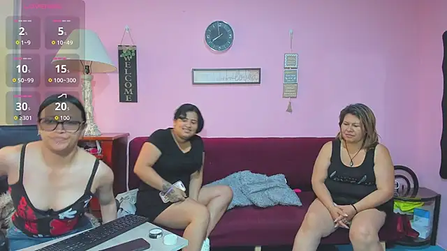 lesbiancuple online show from 13, 9, 2025
