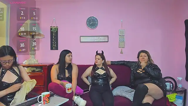 lesbiancuple online show from 23, 9, 2025