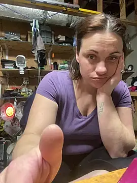 ththotmomma online show from 2, 2, 2026