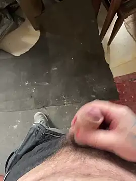 Snapshot of RenaudS-02 chatting on 3, 12, 2024 RenaudS-02 online show from 3, 12, 2024