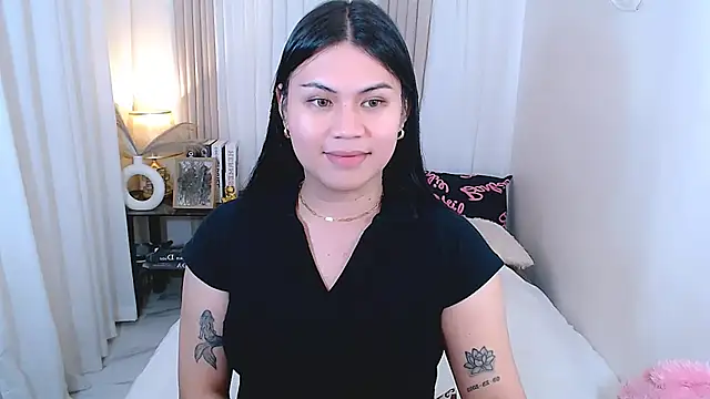 Snapshot of Mimi_Cums chatting on 8, 10, 2025 Mimi Cums online show from 8, 10, 2025