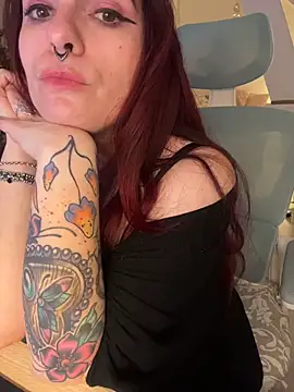 LunaMoongirl online show from 29, 11, 2025