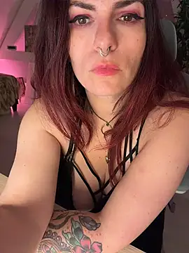 LunaMoongirl online show from 6, 6, 2026